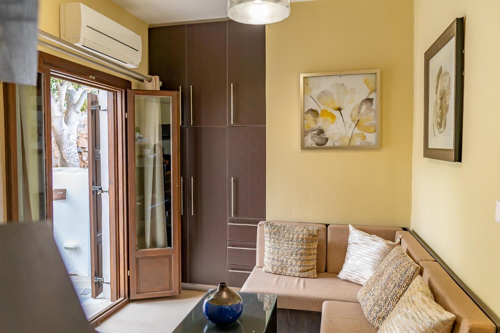 Theoxenia Kasos Luxury Apartments Panagia  Eksteriør bilde